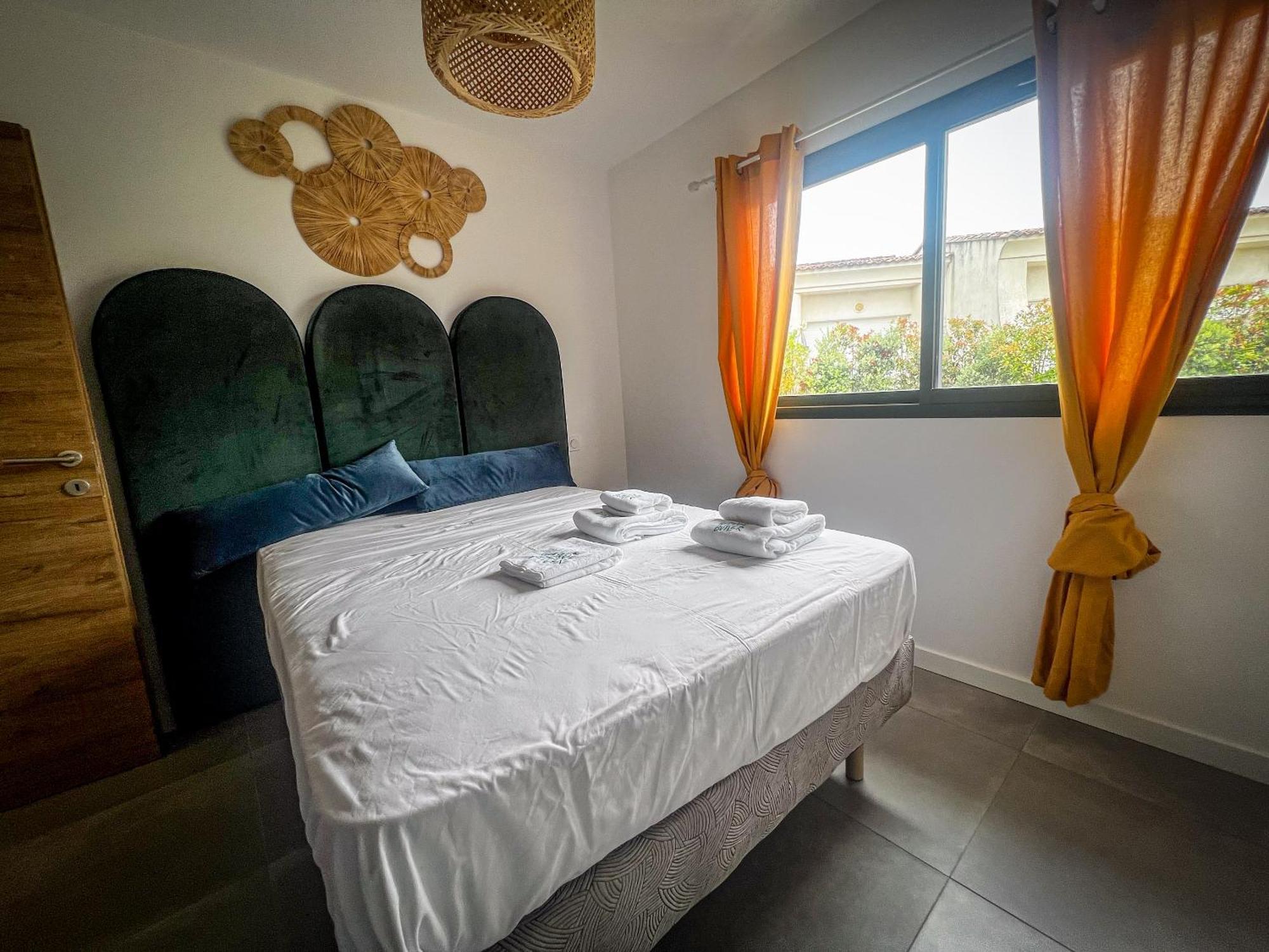 Appartamento Porticcio Vacations - Terrasse, Piscine, Jacuzzi, Clim - By Tgb Esterno foto